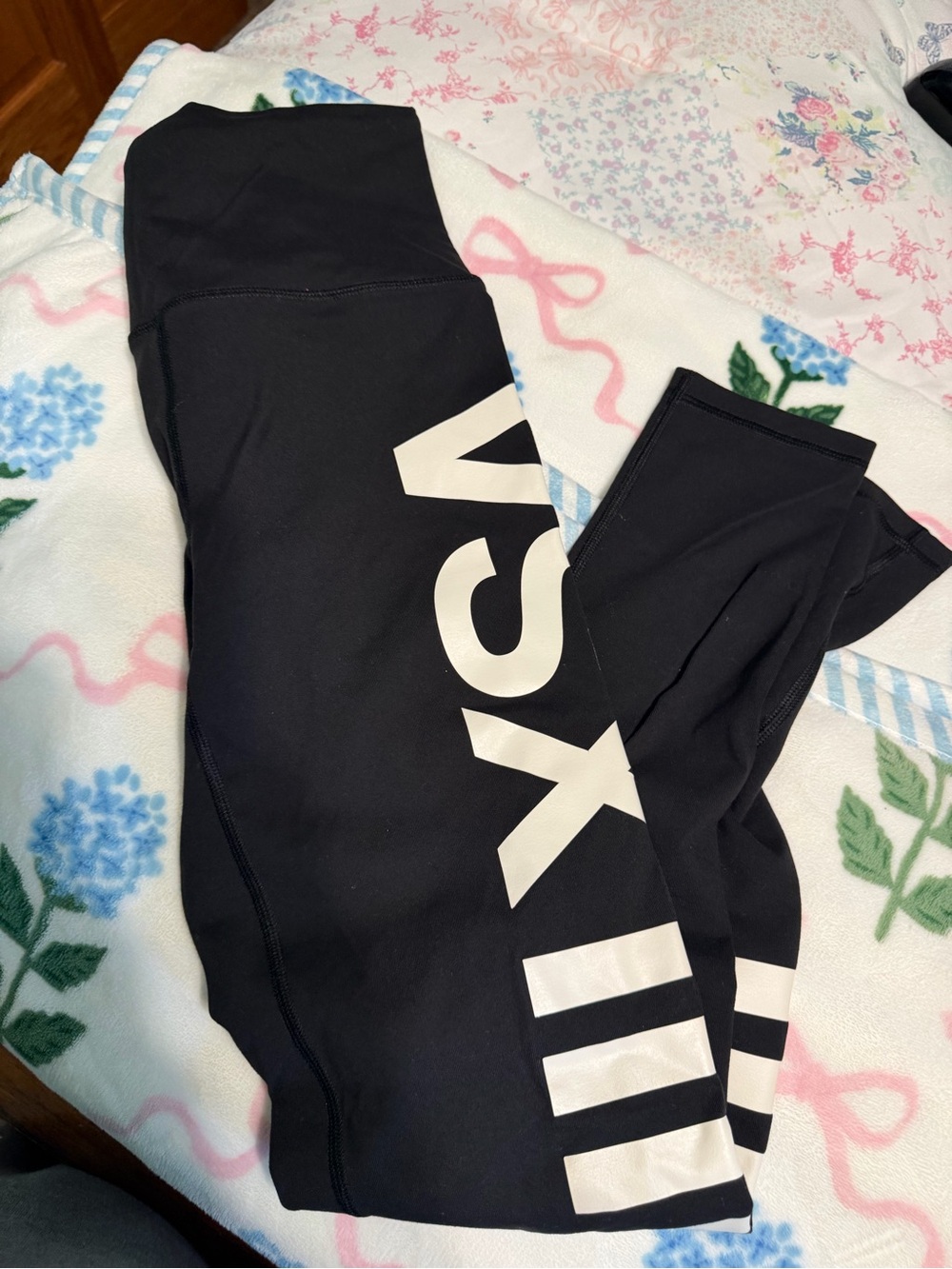 Victoria Secret Active Leggings with White Logo
